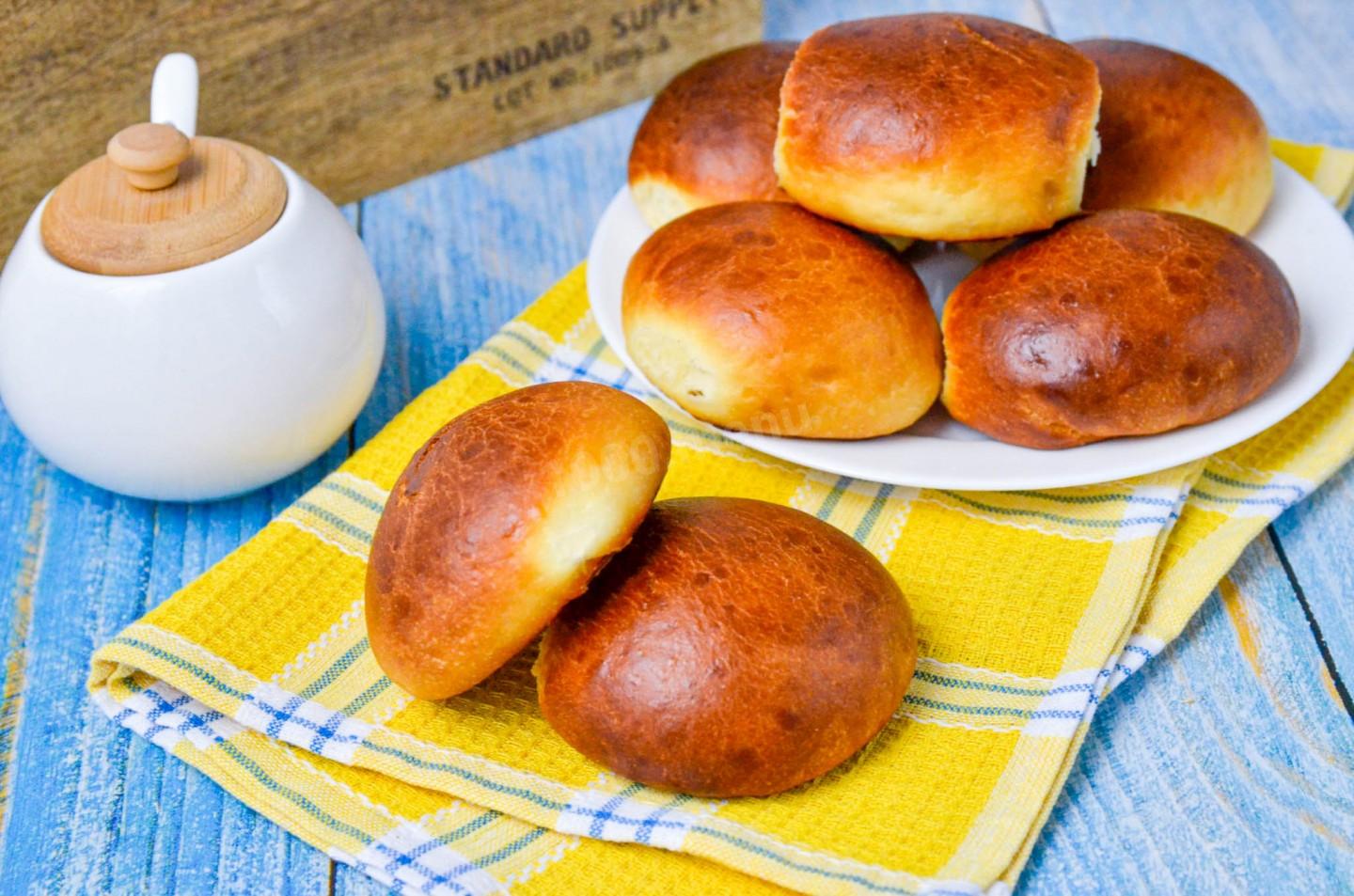 Yeast buns with filling recipe with photos step by step